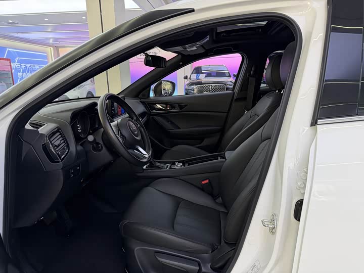 Mazda CX-4 2021 2021款 2.0L 自动两驱蓝天活力版