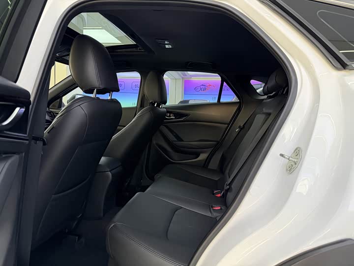 Mazda CX-4 2021 2021款 2.0L 自动两驱蓝天活力版
