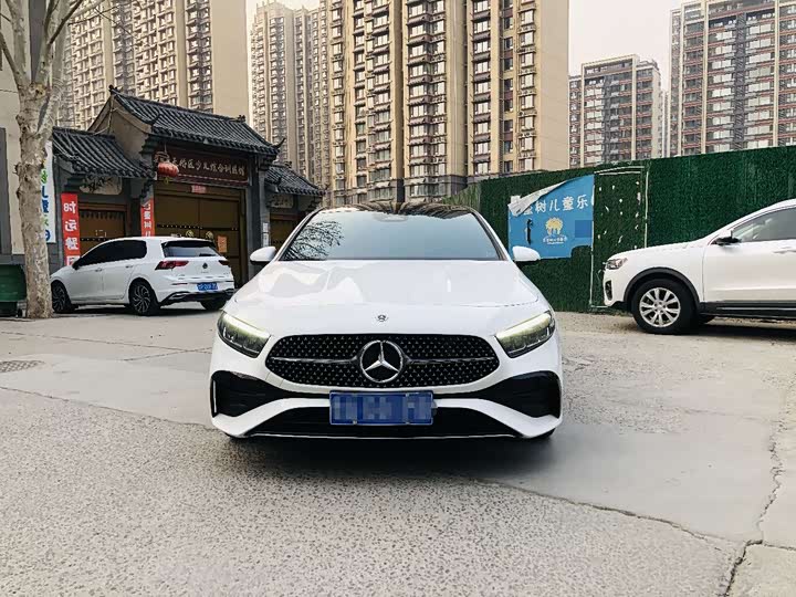 Фото 2 - Mercedes-Benz A-Class