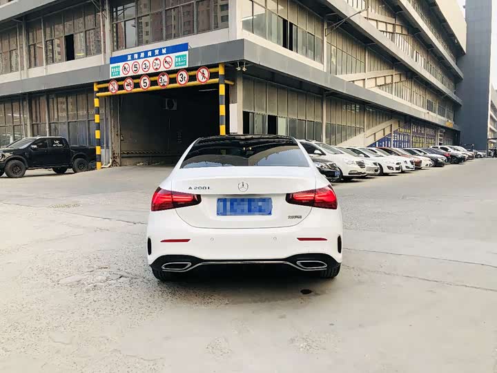 Фото 5 - Mercedes-Benz A-Class