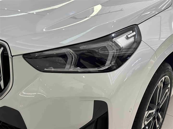 Photo 4 - BMW X1