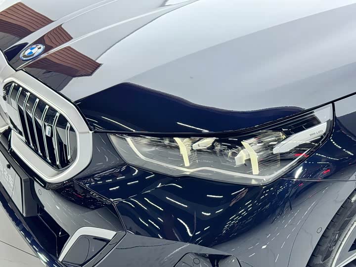BMW i5 2025 2025款 eDrive 40L M运动套装
