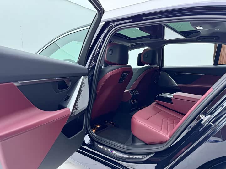 BMW i5 2025 2025款 eDrive 40L M运动套装
