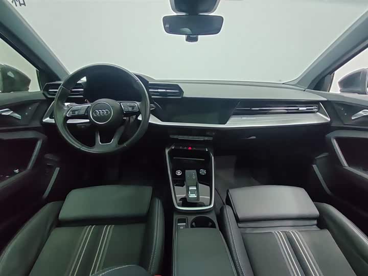 Photo 6 - Audi A3