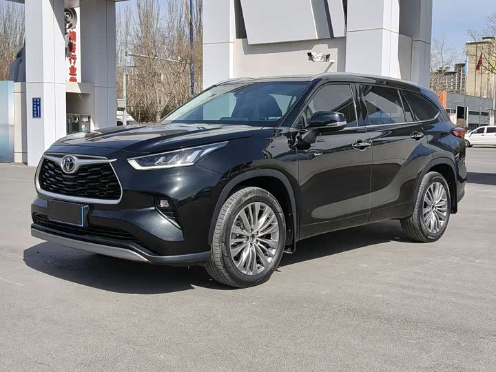 Toyota Highlander 2024 2024款 2.5L智能电混双擎两驱豪华版 7座