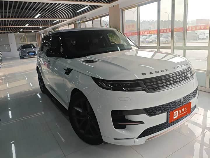 Land Rover Range Rover Sport 2025 2025款 400PS Dynamic SE