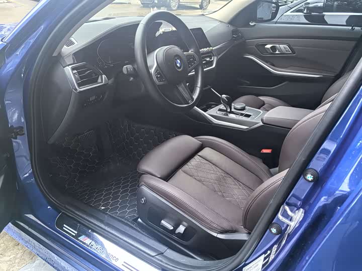 Zdjęcie 7 - BMW 3 Series