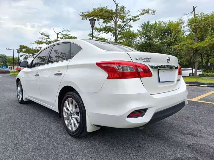 Nissan Sylphy 2021 2021款 经典 1.6XL CVT豪华版