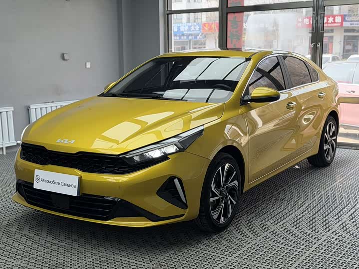 Kia K3 2023 2023款 1.5L CVT尊贵版