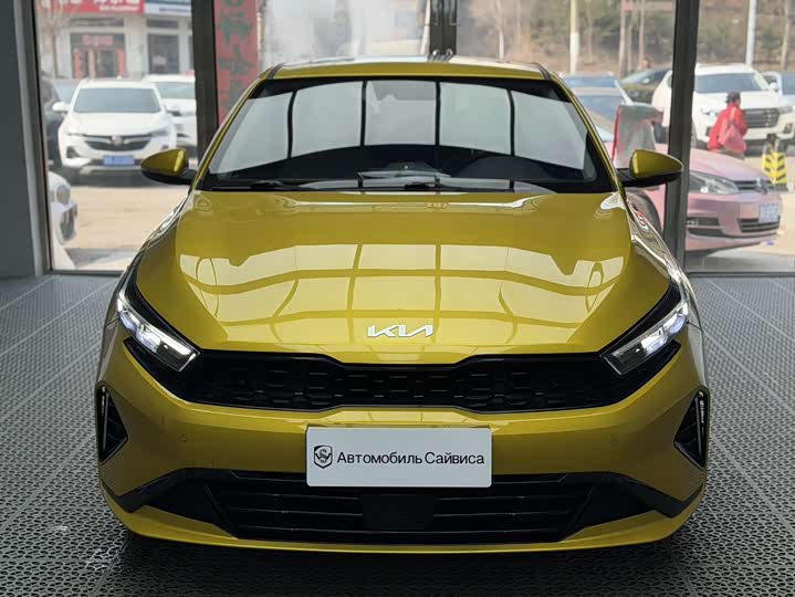 Kia K3 2023 2023款 1.5L CVT尊贵版