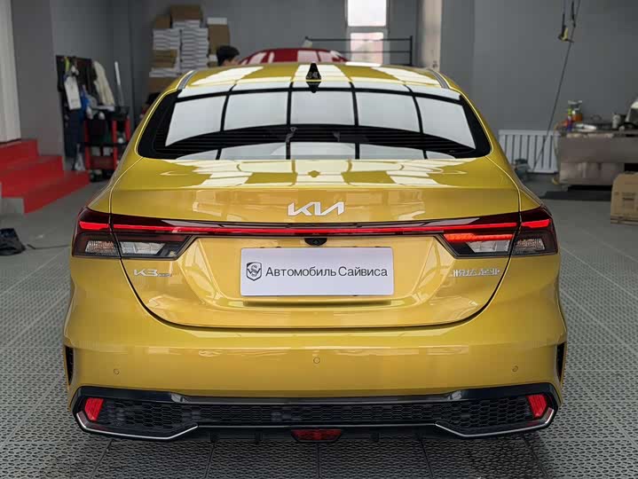 Kia K3 2023 2023款 1.5L CVT尊贵版