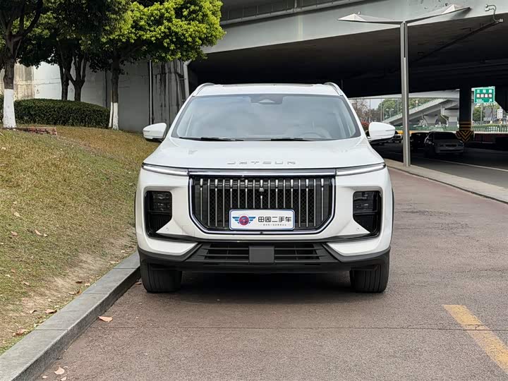 Jetour X90 C-DM Hybrid 2025 2025款 豪华版 7座