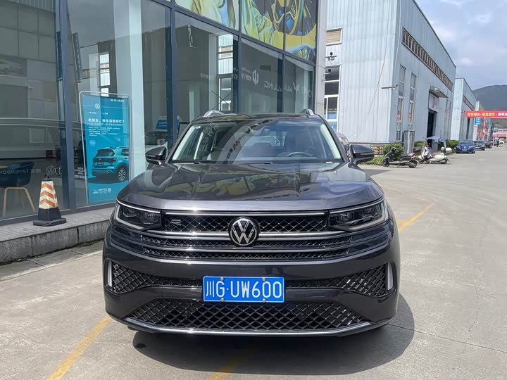 Volkswagen Tavendor 2025 2025款 380TSI 四驱R-Line巡游 众享款