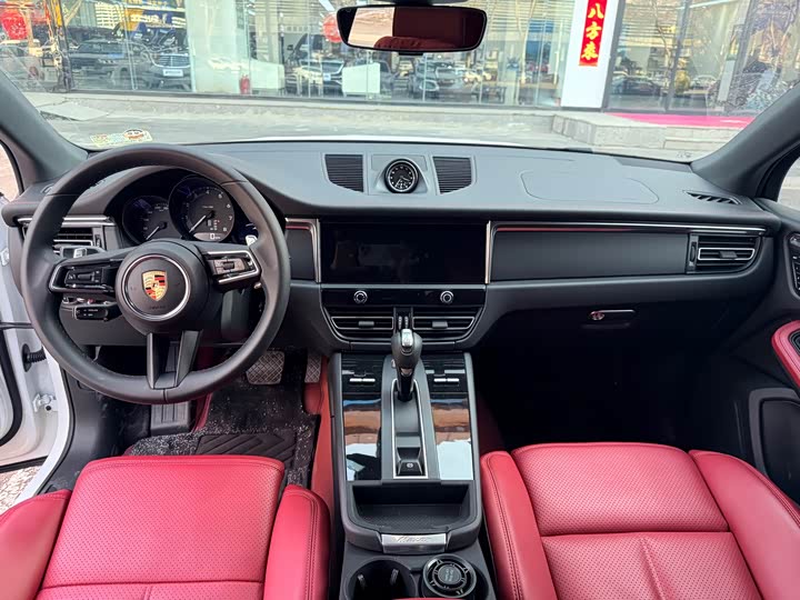Porsche Macan 2025 2025款 Macan 2.0T 逐梦版