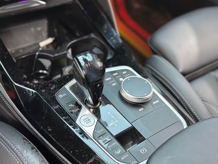BMW X4 2022 2022款 xDrive 25i M运动套装
