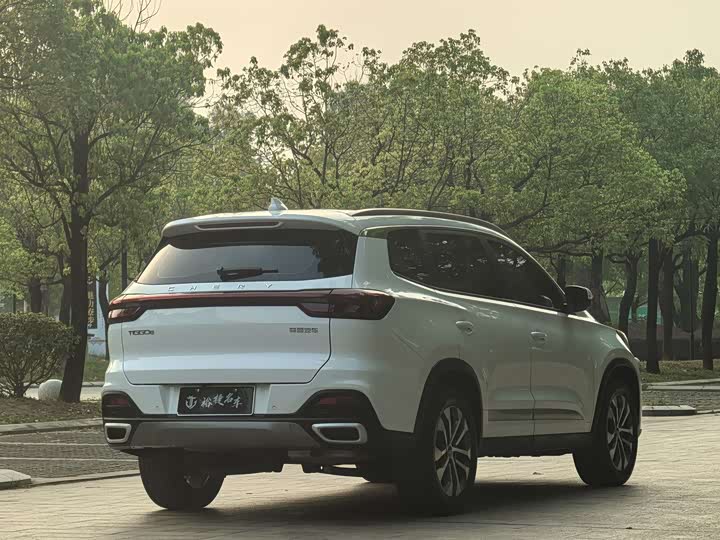 Chery Tiggo 8 2024 2024款 荣耀版 230TCI 自动卓越版 7座