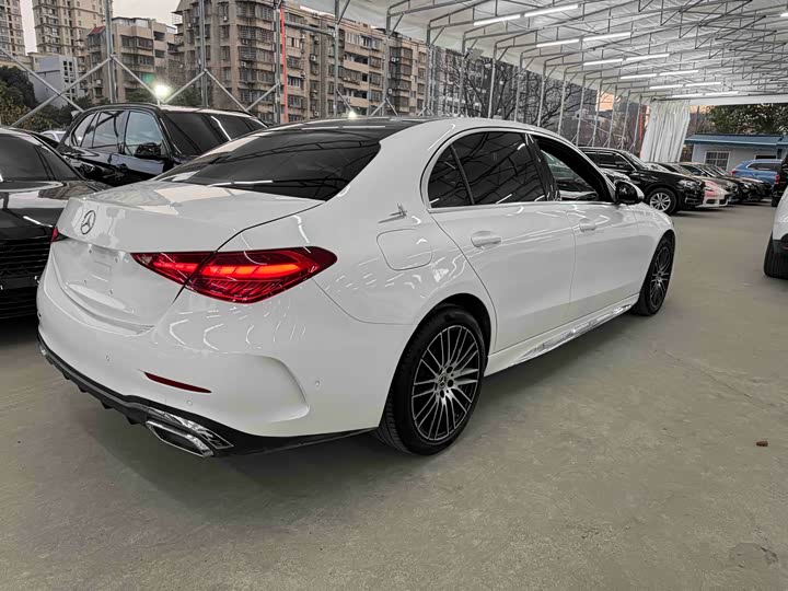 Фото 9 - Mercedes-Benz C-Class