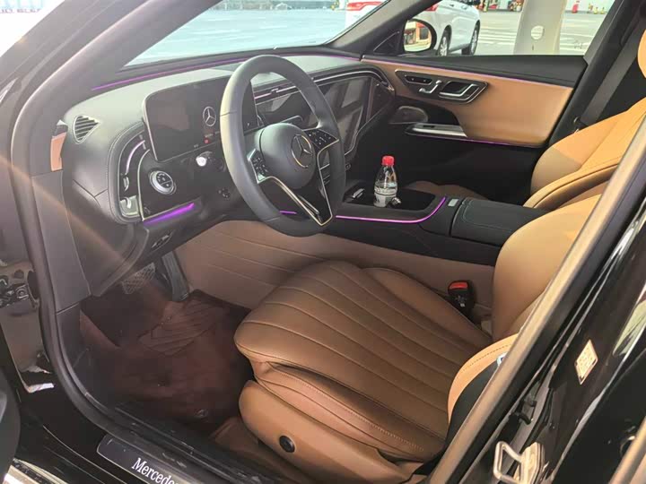 Mercedes-Benz E-Class 2026 2026款 E 300 L 豪华型