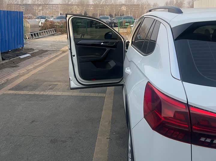 Volkswagen Tayron 2021 2021款 280TSI 两驱舒适智联版