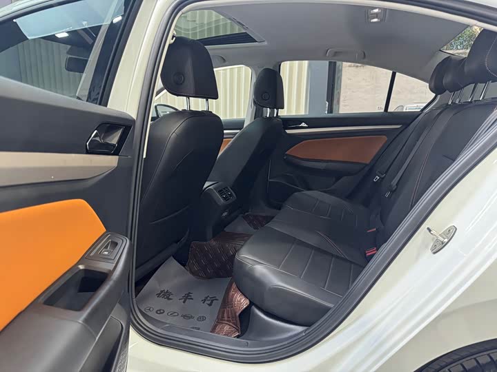 Фото 8 - Volkswagen Bora