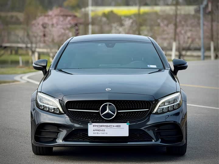 Zdjęcie 2 - Mercedes-Benz C-Class