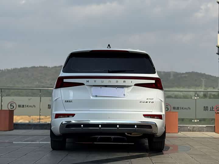 Hyundai Custo 2024 2024款 270TGDi LUX 尊贵版
