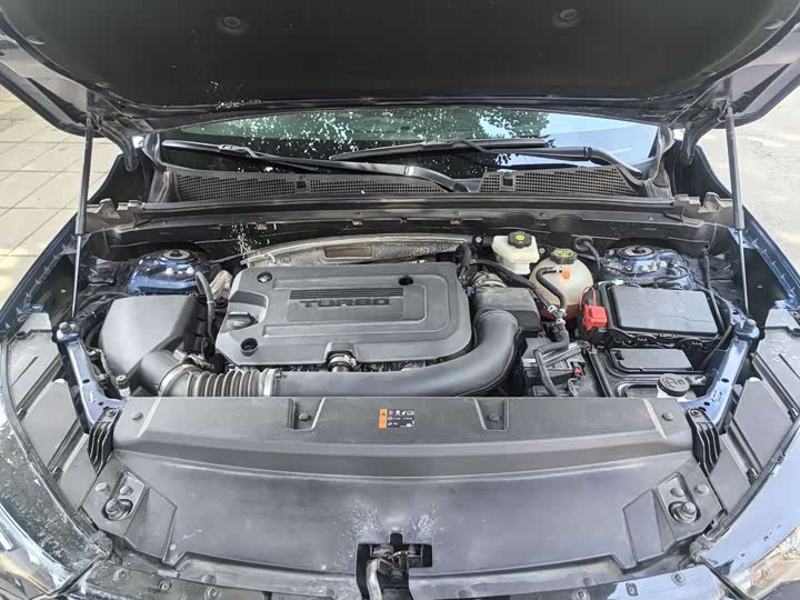 Photo 9 - Buick Envision Plus