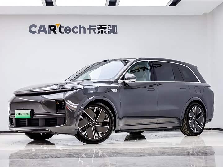 2025 LiXiang L8
