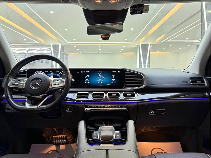Photo 6 - Mercedes-Benz GLS-Class