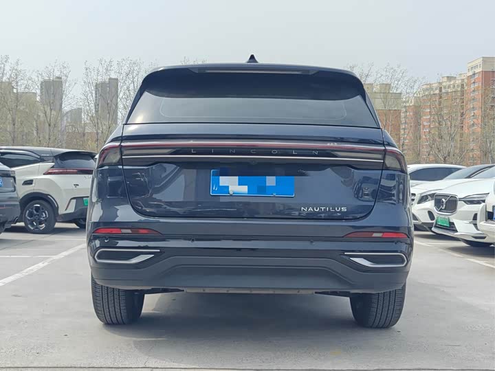 Lincoln Nautilus 2023 2023款 2.0T 四驱尊逸版
