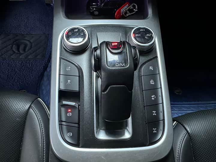 Photo 8 - Tank 300