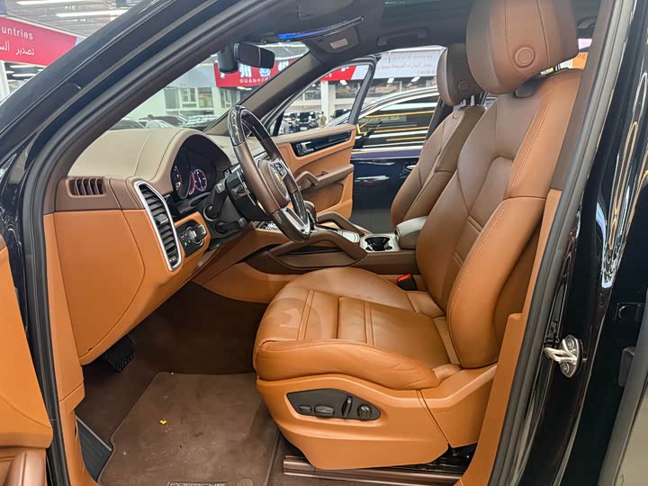 Zdjęcie 6 - Porsche Cayenne