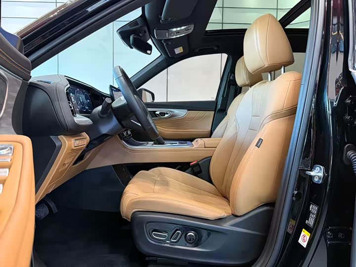 Фото 5 - GAC Trumpchi GS8