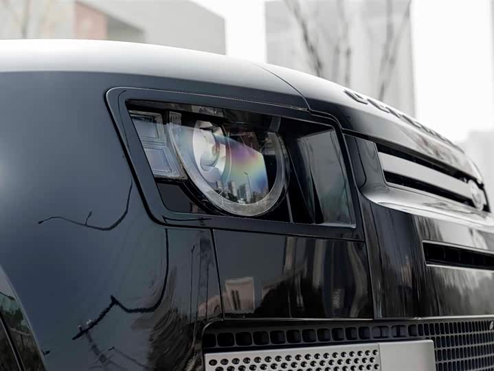 Фото 8 - Land Rover Defender