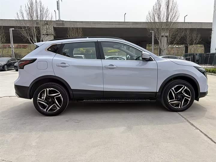 2025 Nissan Qashqai