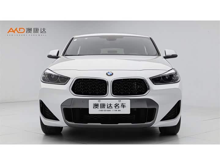 Фото 2 - BMW X2