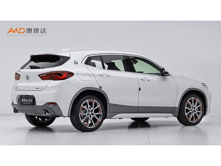 Фото 3 - BMW X2