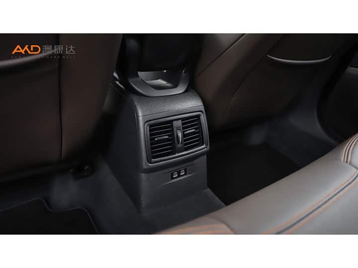 Фото 9 - BMW X2