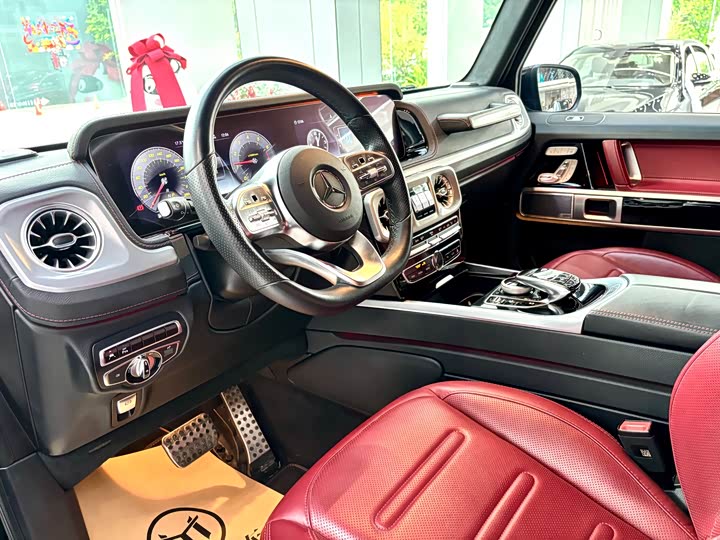 Фото 5 - Mercedes-Benz G-Class