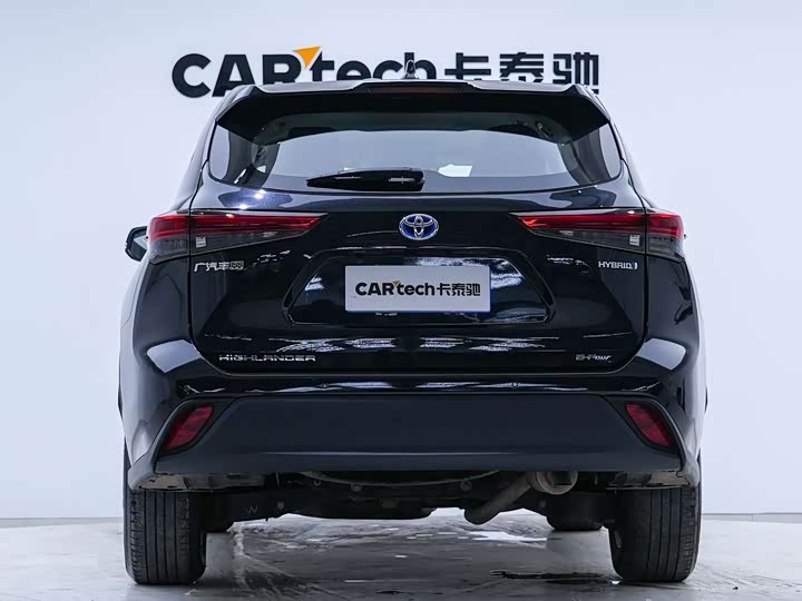 Фото 3 - Toyota Highlander