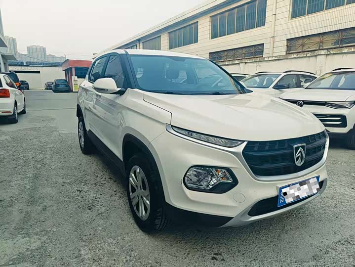 Baojun 510 2021 2021款 1.5L 手动劲享型