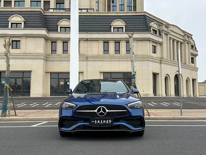 Zdjęcie 2 - Mercedes-Benz C-Class