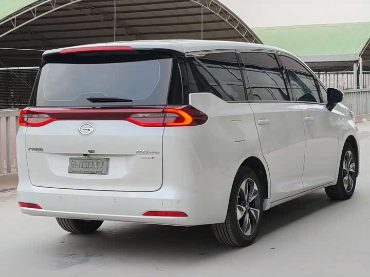 GAC Trumpchi M6 2023 2023款 PRO 270T DCT豪华版