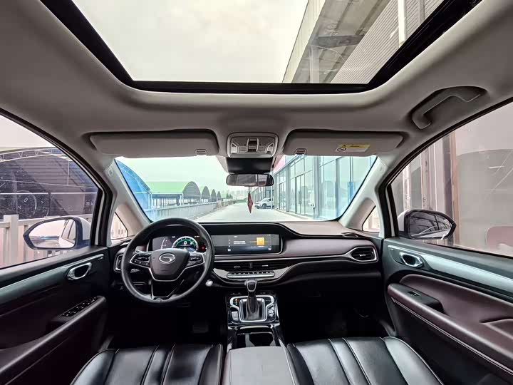GAC Trumpchi M6 2023 2023款 PRO 270T DCT豪华版
