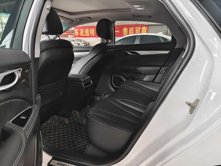 Geely Emgrand GT 2021 2021款 1.8T 领航版+