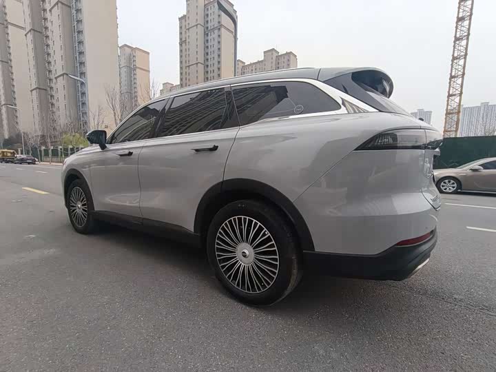 Chery Tiggo 8L 2024 2024款 2.0T 两驱尊贵版 5座