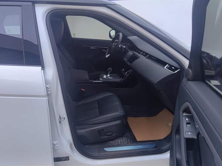 Land Rover Range Rover Evoque L 2020 2020款 249PS R-DYNAMIC S 曜黑运动版