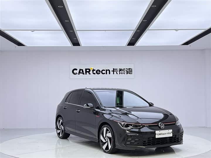 Volkswagen Golf GTI 2023 2023款 380TSI DSG GTI