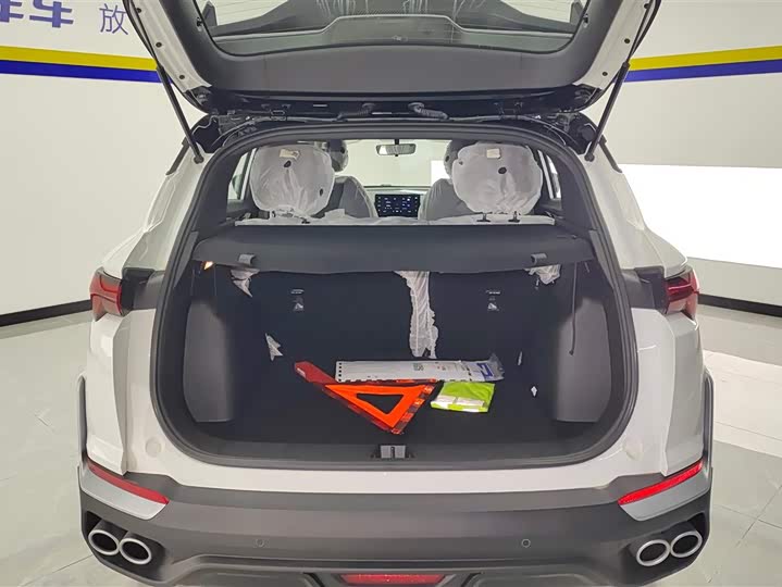 Geely Coolray 2025 2025款 缤越L 1.5TD DCT 超越