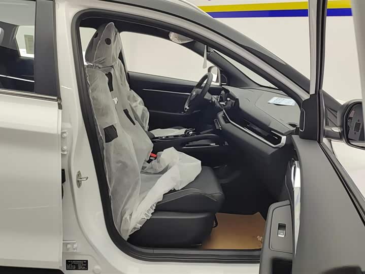Geely Coolray 2025 2025款 缤越L 1.5TD DCT 超越